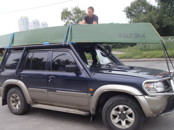 Плоскодонний алюмінієвий човен
